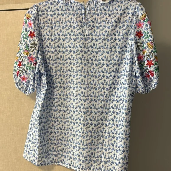 NWOT SHEIN size L Floral Embroidered Blue Women's Top - Picture 5 of 7